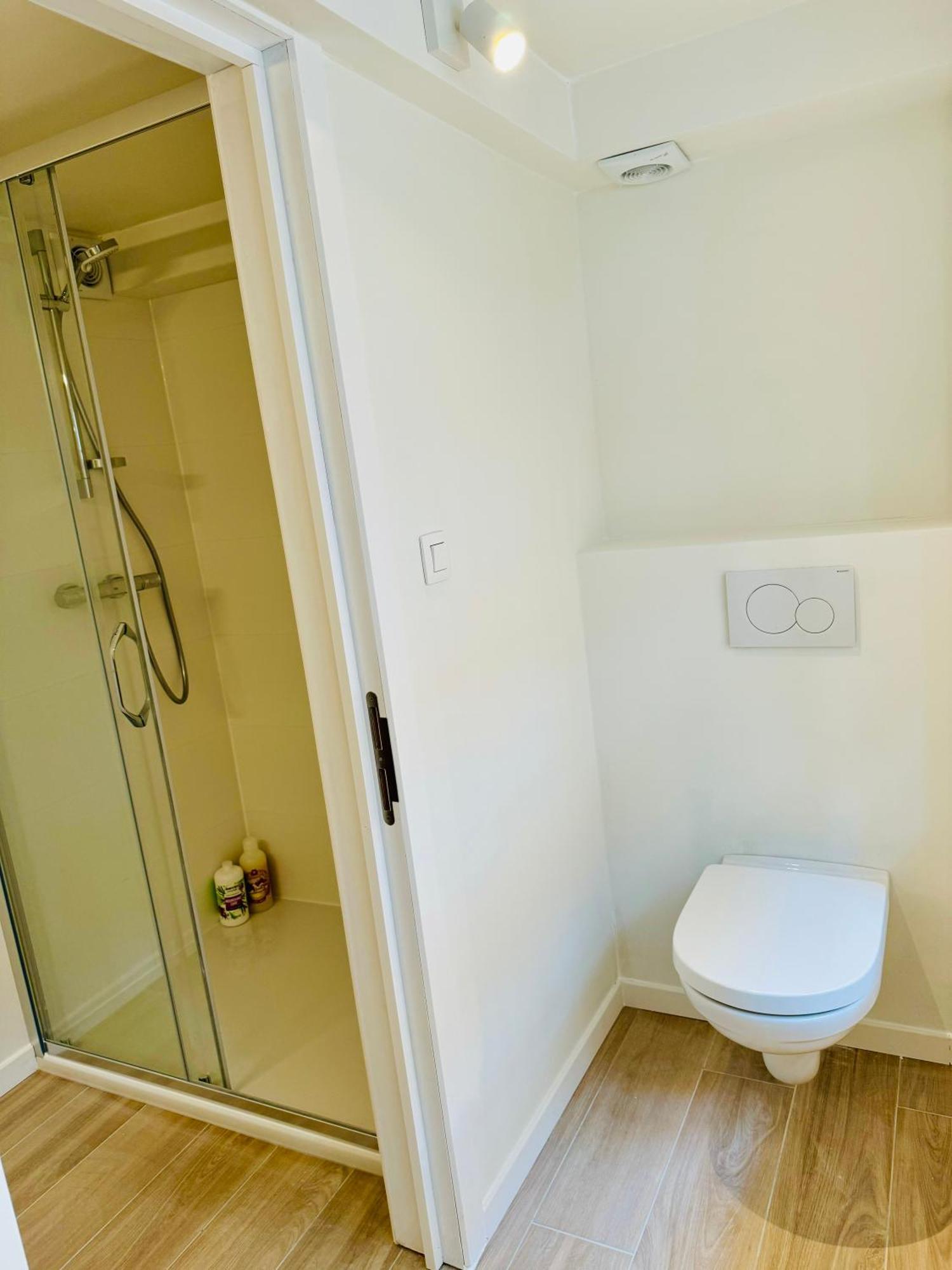 My Haus Saint Catherine Brussels Ngoại thất bức ảnh